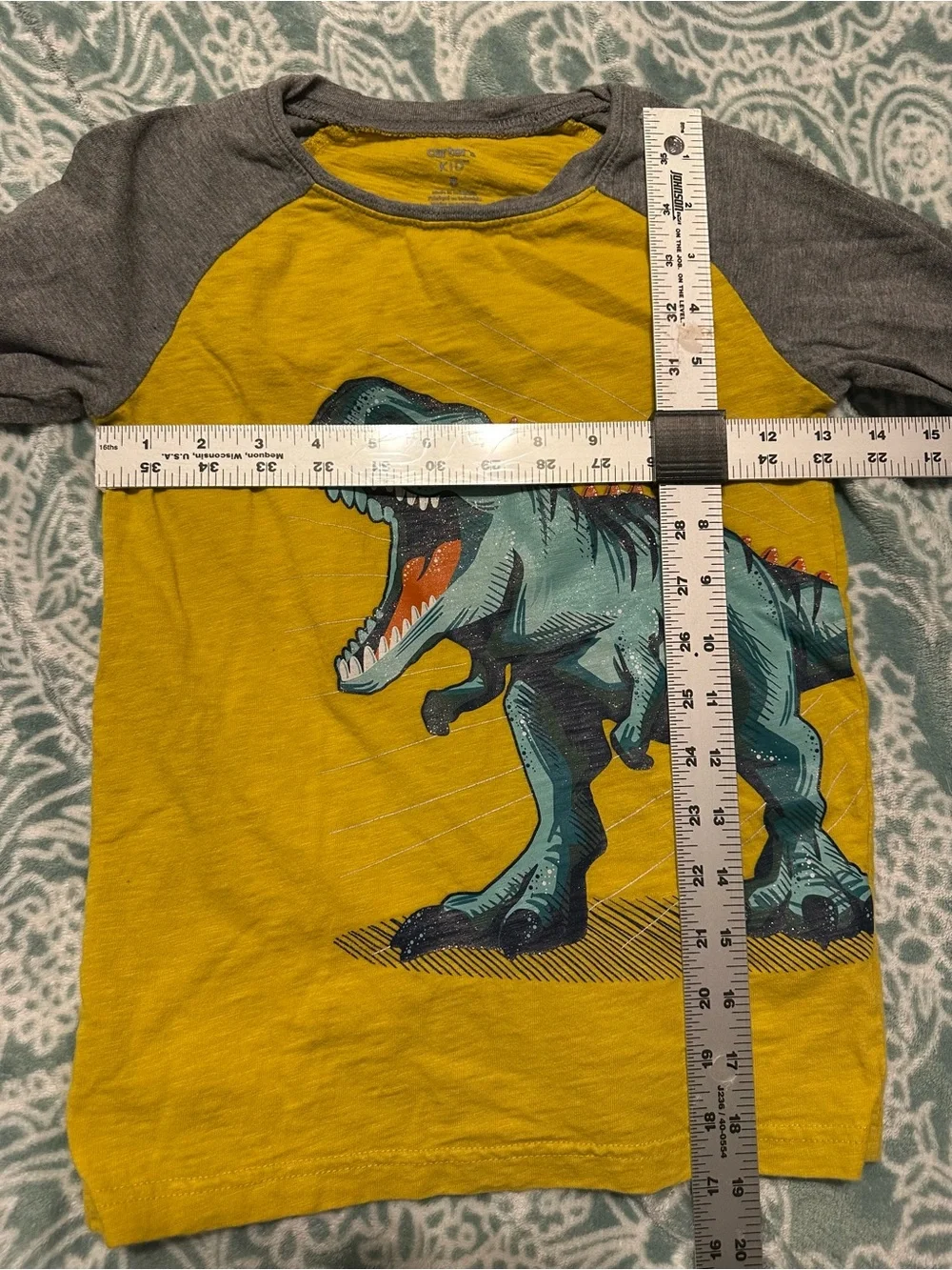 Boys Lot Carter's Yellow Dinosaur Raglan Tee & Old Navy Active Blue Raglan Tee